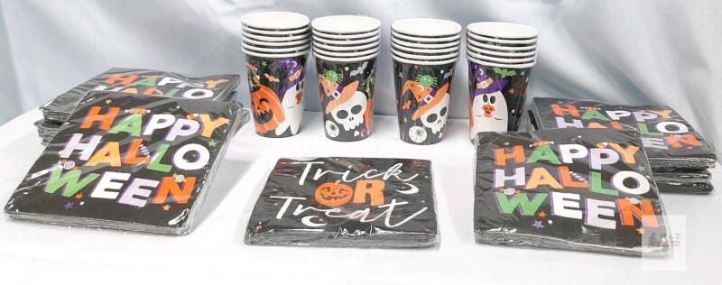 Old East Main Co. Ghost & Friends Halloween Party Set &ndash; 12 oz Cups & est 9 packs of 2-Ply Napkins