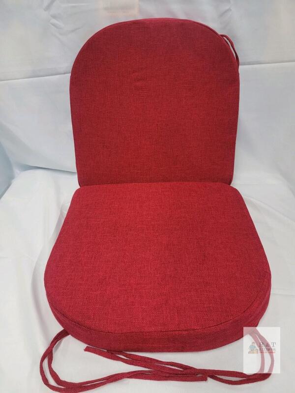 Red Chair Cushion Set with Non-Slip Backing and Fabric Ties New - Set of 2 , 18"&times;18"&times;2 &frac14;"