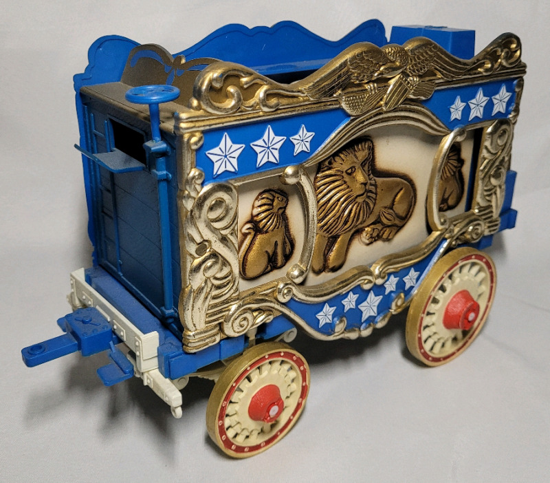 Vintage 1979 Jim Beam Lion Circus Wagon Decantor - Empty