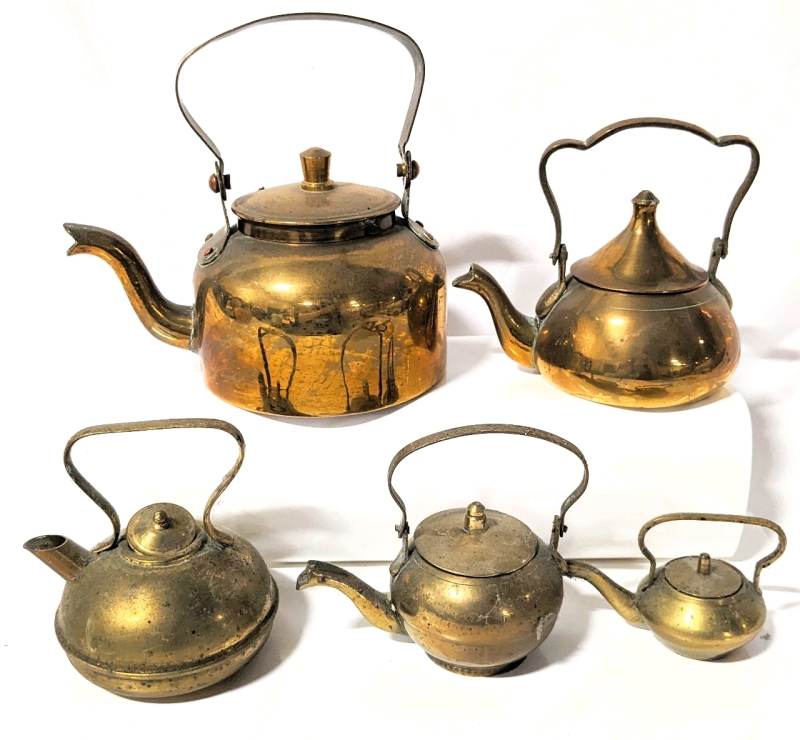 5 Small Copper & Copper Tone Kettles