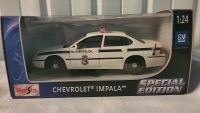 New Maisto 1;24 Diecast Military Police Chevy Impala