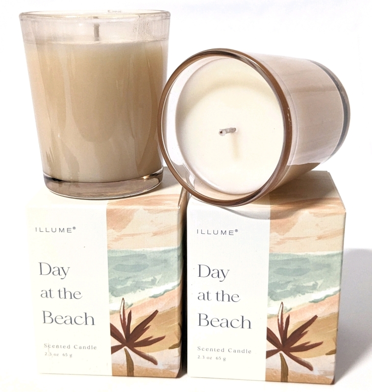 2 New ILLUME "Day at the Beach" Votive Scented Candles (65g ea)