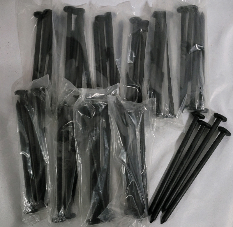 8" Outdoor Plastic Ground Pegs , 44 Pegs - New
