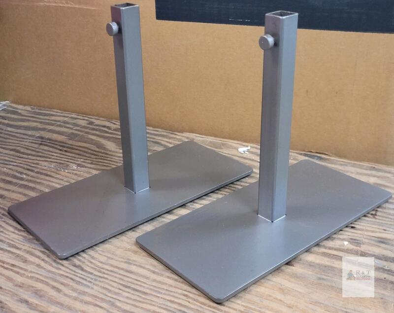 Pair of 6" Powder-Coated Steel Display Bases with 8"x4" Heavy Supports for 0.75" Rods