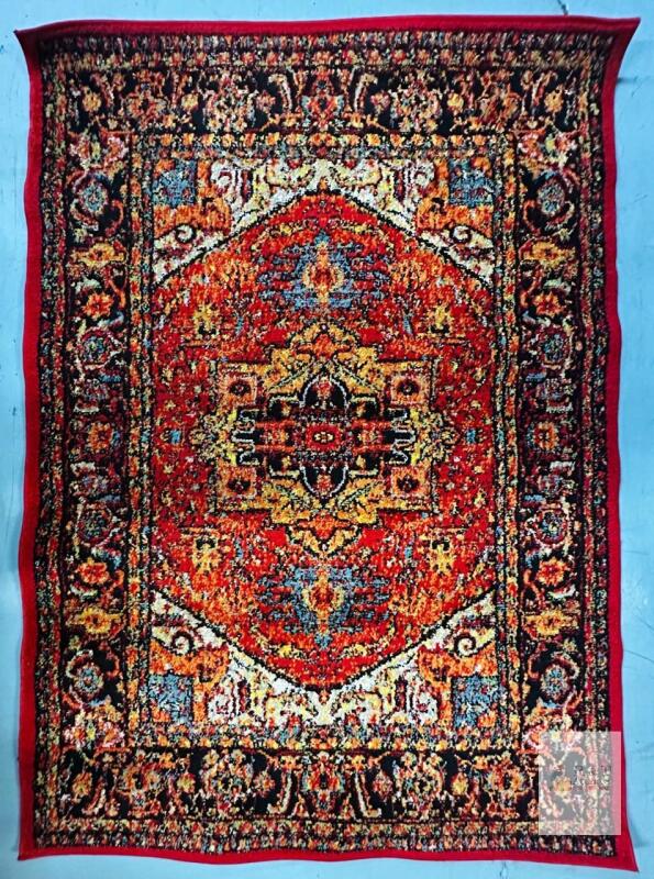 Surya Serapi SRP1001-31157 Area Rug, 3'11" x 5'7", Machine Woven, 100% Polypropylene