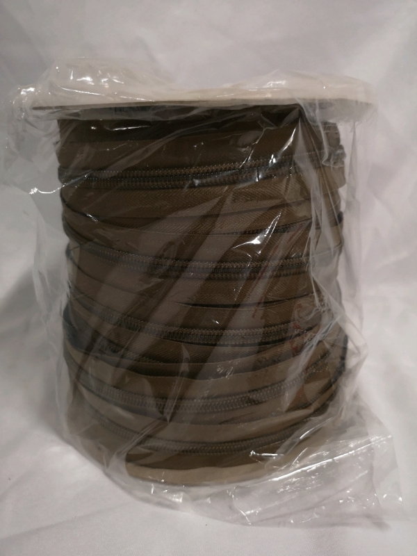 New 100 Yards of Zipper on Roll - Colour Brown