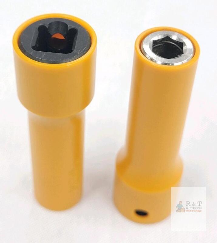 SALTUS 5/16" Insulated Nut Driver Socket, Model 4027123582 681, Yellow/Orange