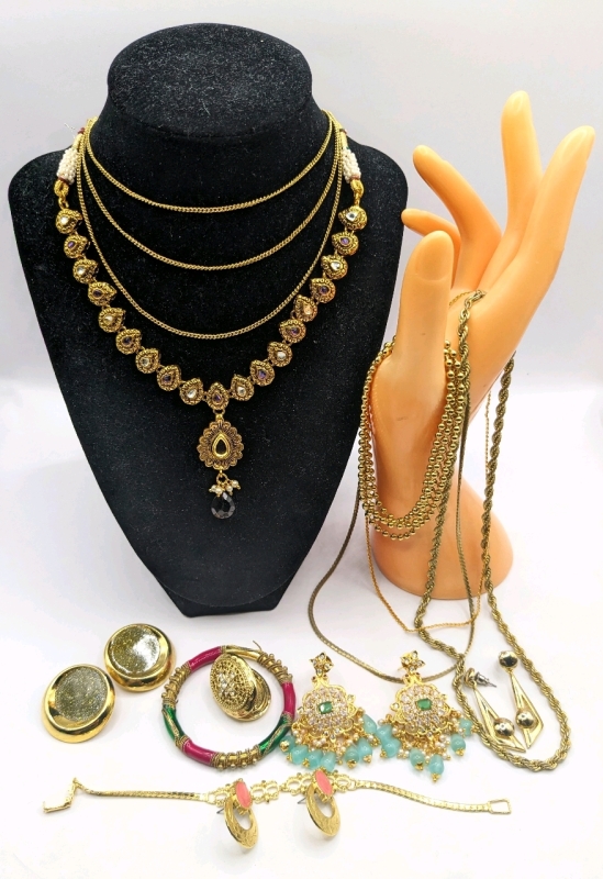 Gorgeous & Gold Tone Jewelry Collection: Locket, Necklaces, Chains & More!