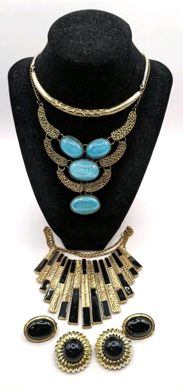 Great Gold Tone Retro Styles Necklaces & Earrings