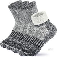New Kids Wool Socks Boys SIZE LARGE (12-14 yrs) Thick Thermal Hiking Socks Girls Warm Winter Crew Boot Socks Gifts 4 Pairs