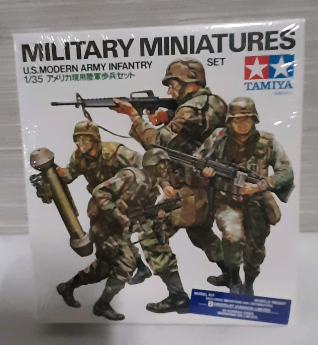 Vintage (1985) Military Miniatures U.S. Modern Army Infantry 1:35 Scale