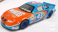 Hot Wheels 1:24 #43 John Andretti Pontiac Grand Prix Wheaties NASCAR Die-Cast Car 2000