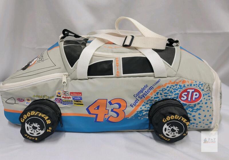 Richard Petty #43 STP Pontiac 25th Anniversary NASCAR Car Shape Duffel Bag w/ Tire Pockets