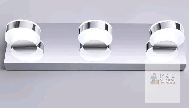 NEW OOWOLF 3-Light LED Bathroom Vanity Light Fixture, 10W, 6000K, Stainless Steel, Modern Design