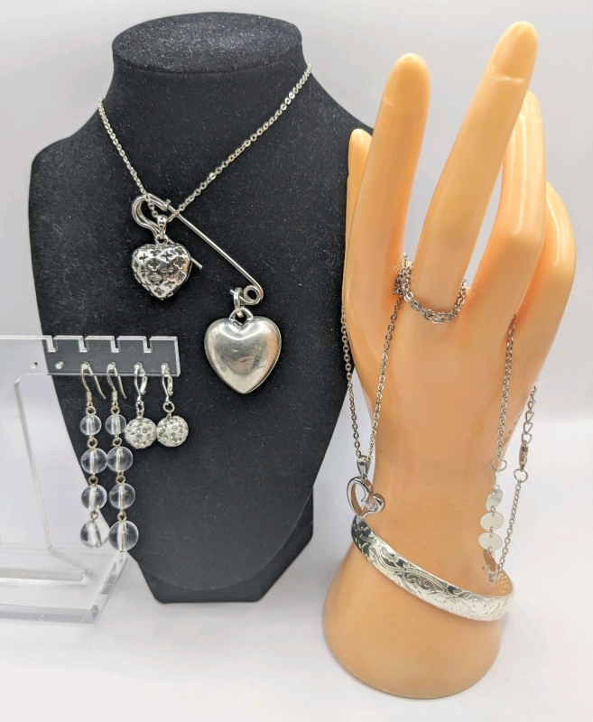 I <3 Silver Tone Jewelry: Bracelets, Necklaces, Earrings & More!