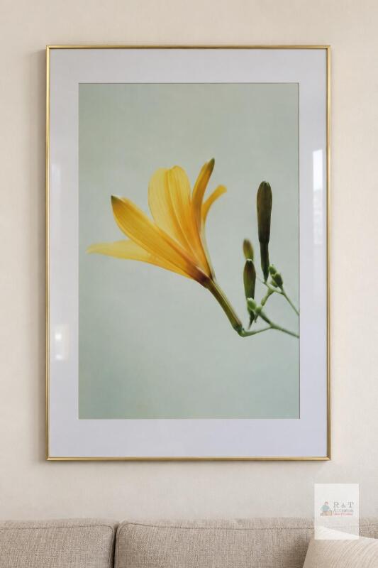 NEW Heimlove Metal Picture Frame 24"x36", Gold, Aluminum Alloy, X004DIMW2P, Mount Kit,