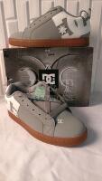 New DC Shoes Men's Court Graffik Sneakers - 11