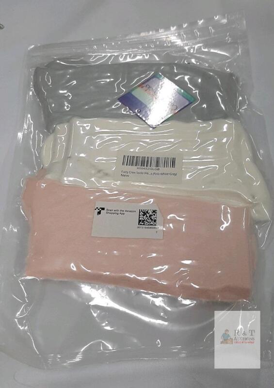 NEW 3-Pack Women's Fuzzy Crew Socks, Pink/White/Grey, Polyester Blend, New, Barcode X004SZGLGB