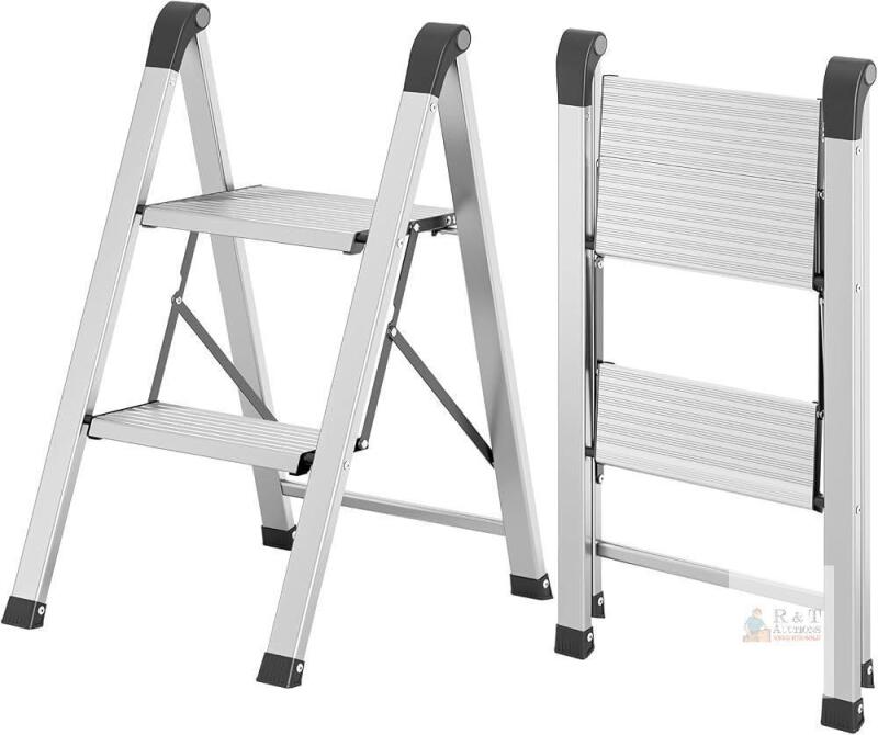 NEW Kingrack 2-Step Aluminum Folding Ladder, Model WKCA2301-2-Silver, 330 lb Capacity