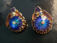 Givre Blue Green Rhinestone Earrings Weiss styled