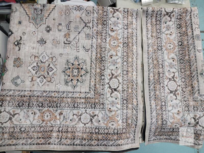 New - 12ft&times;9ft Area Rug . South West Look . Low Pile