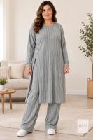 New Women&rsquo;s XXL Grey Ribbed Long Tunic & Pants Two-Piece Set