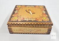 Vintage Wooden Cigarette Box . 4 &frac14;"&times;5"&times;2"