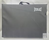 EVERLAST Folding Workout Mat . Measures 24"&times;70"&times;1 &frac14;"