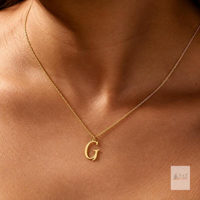 NEW Momlovu Elegant Gold-Tone &ldquo;G&rdquo; Initial Pendant Necklace