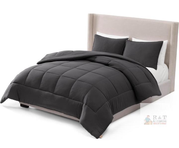 NEW UGG Leonora Queen 3-Piece Comforter Set Charcoal Gray, Full/Queen 90"x90", Down-Alternative Fill