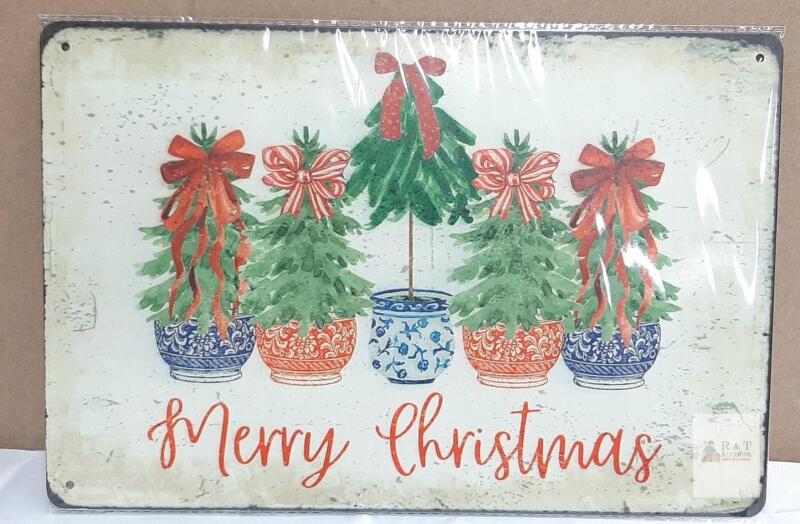 NEW 12" x 8" Decorative Metal "Merry Christmas" Sign with Multicolor Design