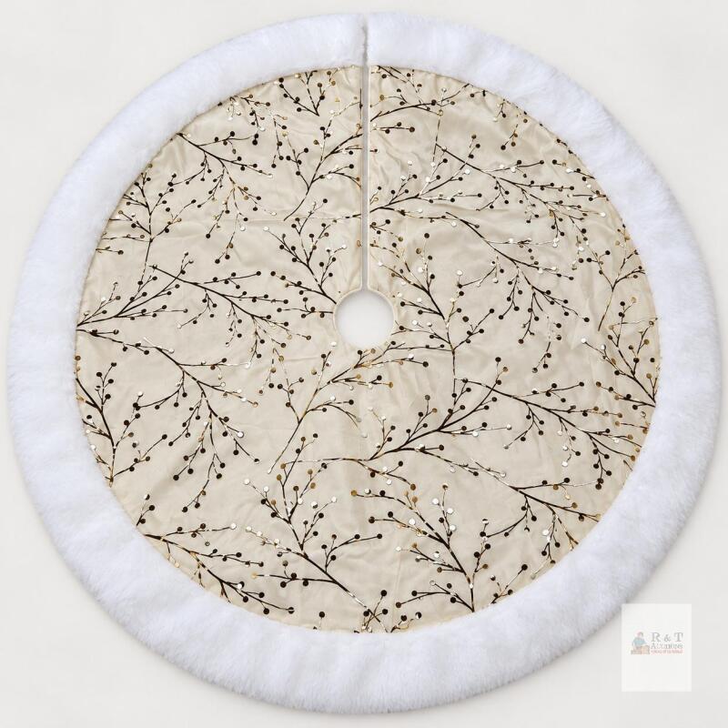 34" Ivory & Metallic Branch Christmas Tree Skirt with White Faux Fur Trim 34"