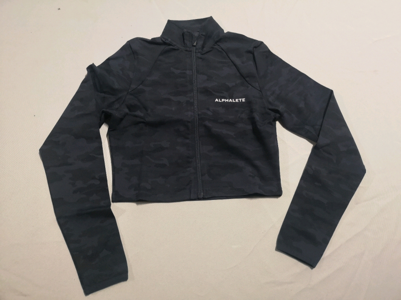 New ALPHALETE Women's XSmall Premium Crop Jacket - Navy Camo