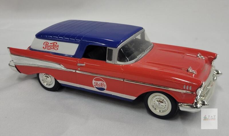 Limited Edition 1:25 1957 Chevy Panel Delivery Die-Cast Model &ndash; Pepsi-Cola, Liberty Classics #7086