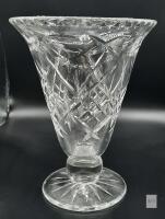 Elegant 9.5" Cut Crystal Vase with Geometric Starburst Design
