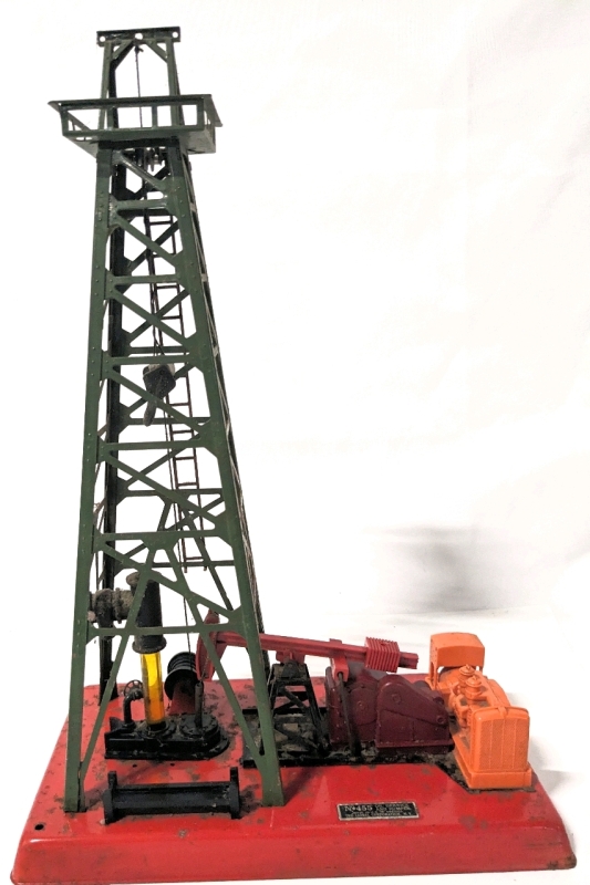 Vintage LIONEL No 455 Model Oil Derrick and Pumper