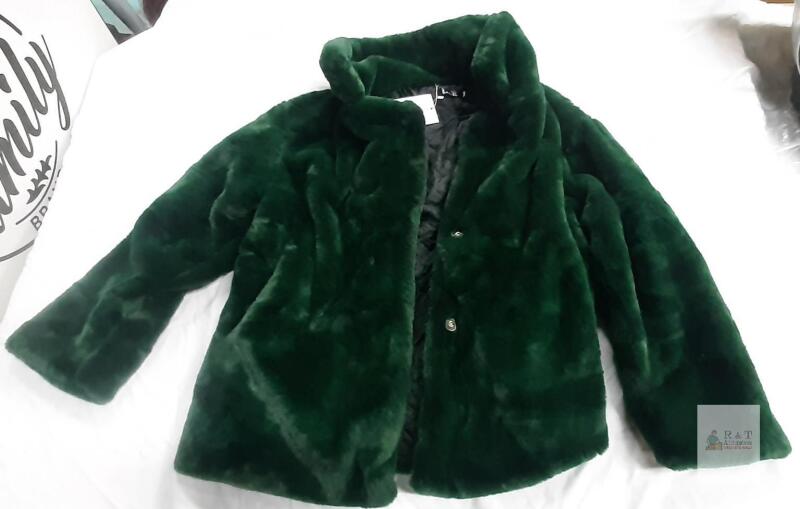 NEW XL Dark Green Faux Fur Jacket, Button Closure, Polyester Lining, Long Sleeve