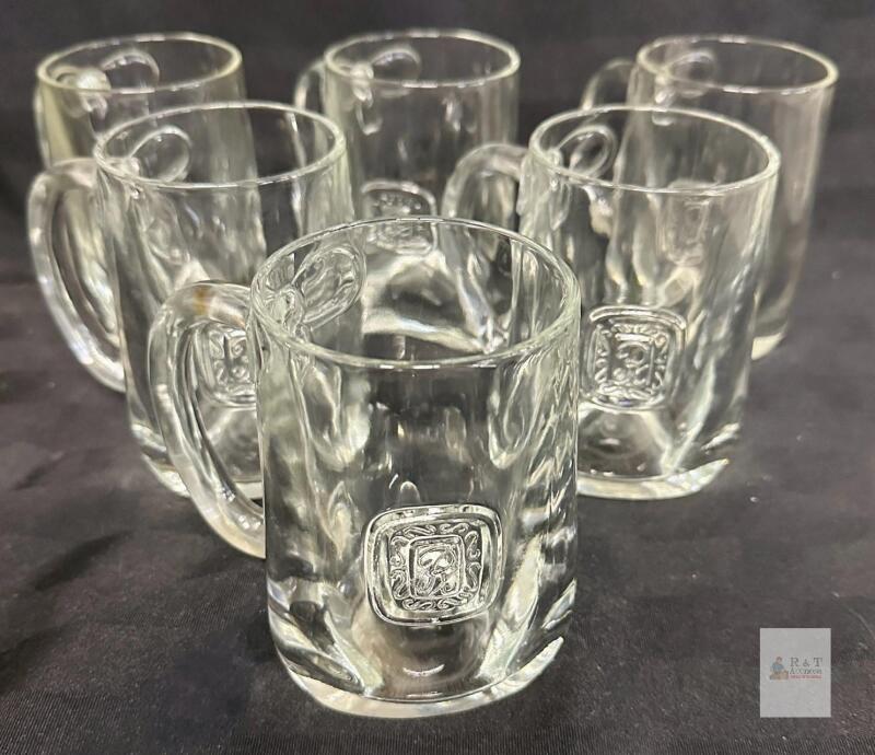Set of 6 Clear Glass Beer Mugs with Embossed "R" Design, 20 oz Capacity