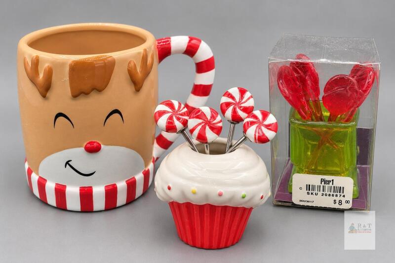 Christmas Lot &ndash; Reindeer Vessel & Two Decorative Pick Sets
