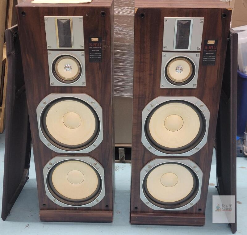 Vintage SANSUI S-81U " The Tower " 160watt 3-Way Speakers , Pair - Untested . Would benefit from cleaning & maintenance