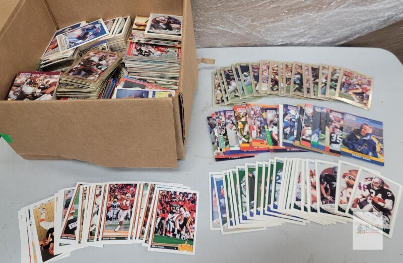1989 - Early 90s NFL Football Trading Card Singles . Upper Deck , Action Packed , Pro Set , Fleer . 1500+ Trading Cards