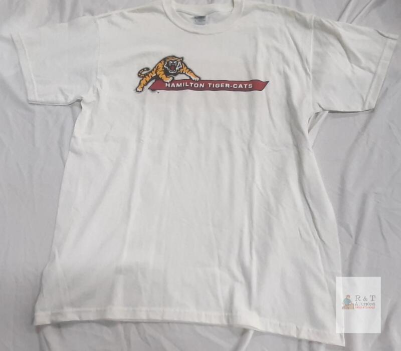 Hamilton Tiger-Cats Signed Large Gildan T-Shirt, Bob O&rsquo;Billovich, CFL Promo, Canyon Creek Chophouse